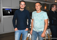 Gerrit Staal van Luiten Greenhouses en Peter Kuijvenhoven van Deliflor Chrysanten. 